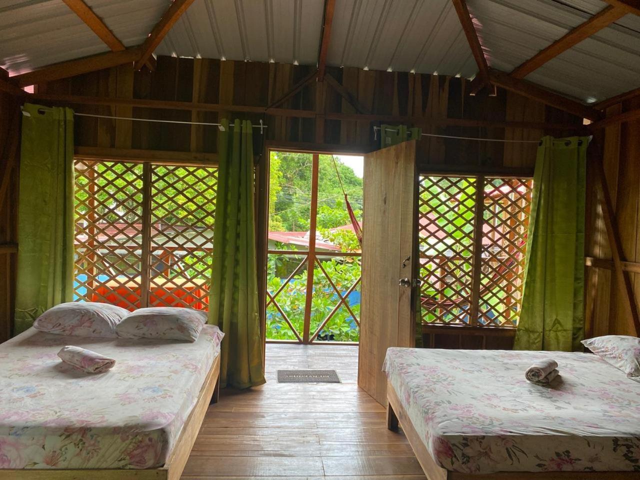 Hotel Cahuita Ngoại thất bức ảnh