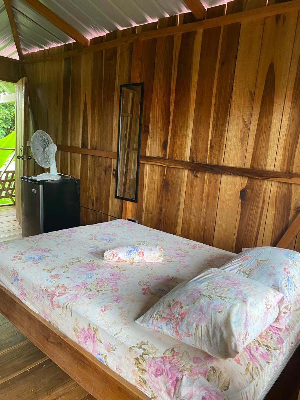 Hotel Cahuita Ngoại thất bức ảnh